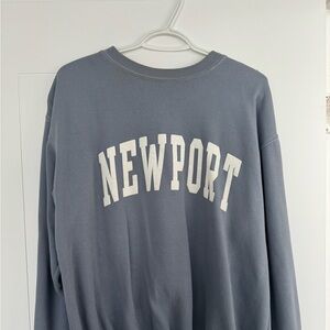 Brandy Melville sweatshirt